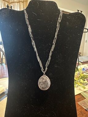 Silpada Silver Gray Beaded Pendant Necklace with Oval Stone
